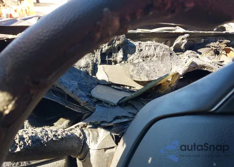 2018 Honda Accord Lx z USA, uszkodzony, nr VIN 1HGCV1F15JA023405